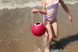 Quut - Ballo Bucket | Cherry Red