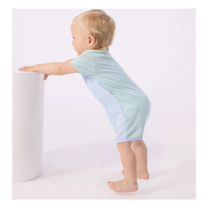 Petit Bateau – Gestreifter Schlafanzug-Jumpsuit kurz | Blau