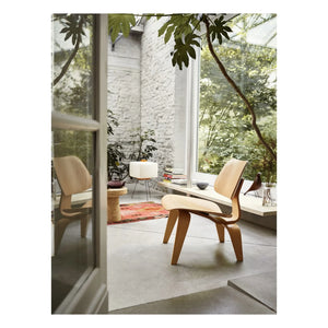 Vitra - LCW (Lounge Chair Wood) Lounge Chair - Charles & Ray Eames, 1945-1946 | Schwarzes Eschenholz