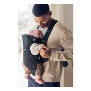 BabyBjörn - Mini Mesh Baby Carrier | Black
