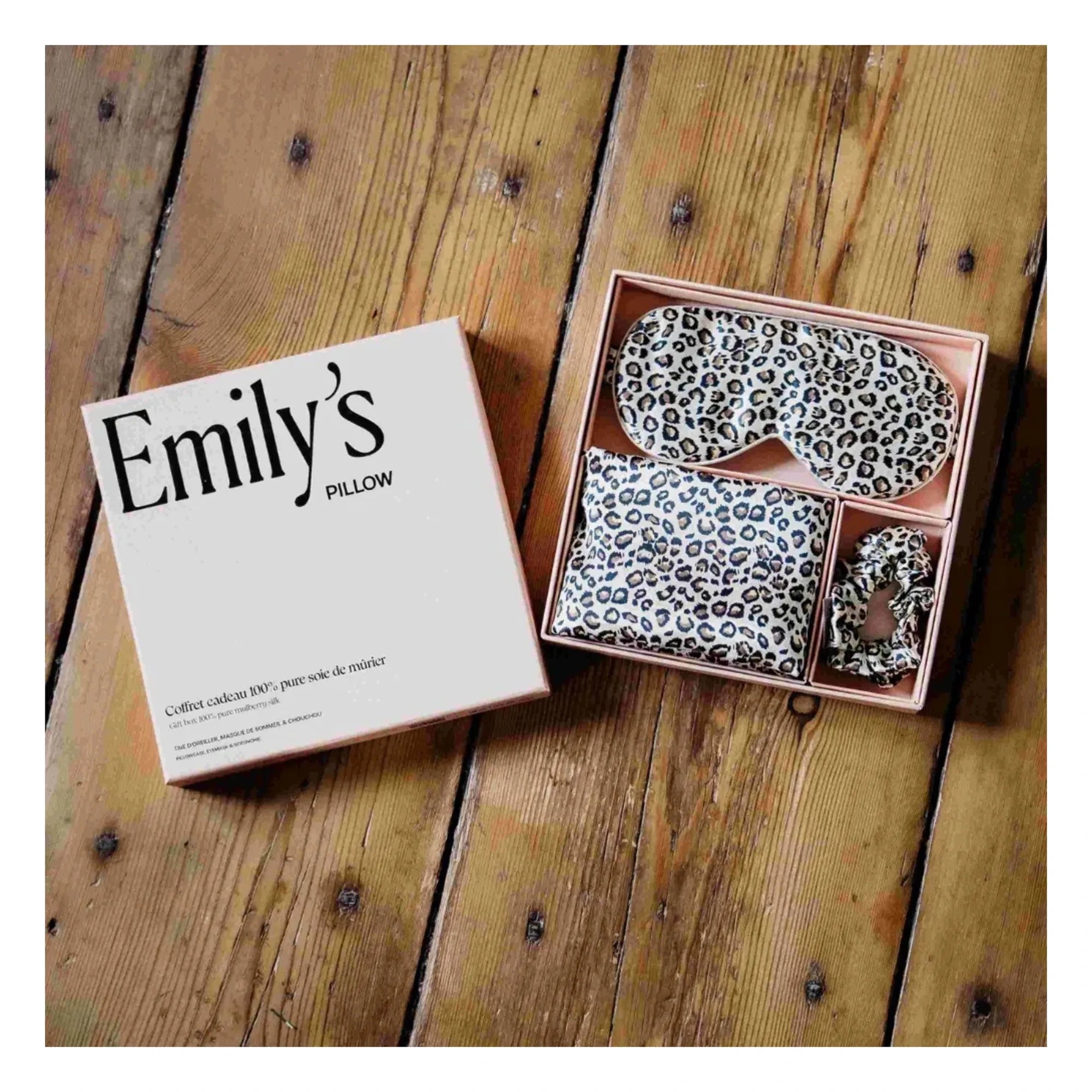 Emily's Pillow - Schlafset aus Maulbeerseide mit Leopardenmuster