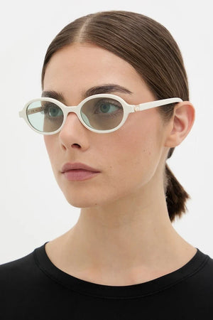 Furla kadın güneş gözlüğü