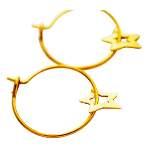 Adorabili - Small Star Hoop Earrings x Smallable | Gold