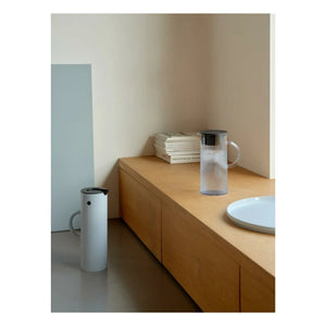 Stelton - Isothermal pitcher EM77 1L | Açık mavi