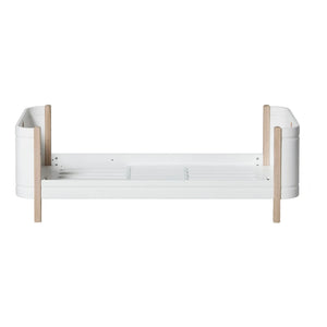Oliver Furniture - Wood Mini+ طقم تحويل من سرير الأطفال إلى سرير الجونيور | بلوط