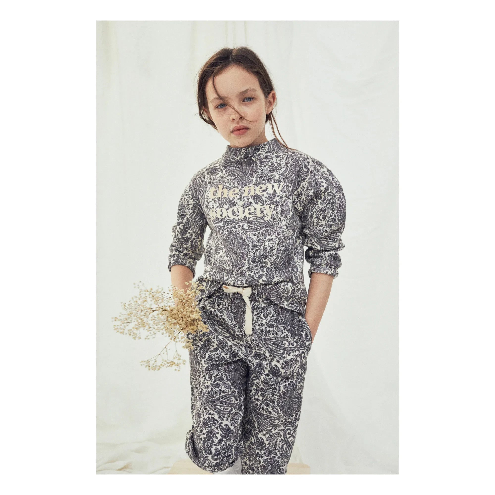 the new society - Paris Sweatshirt | Grau