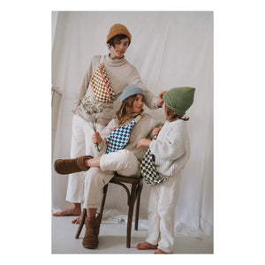 Rose in April - Stoff-Hüfttasche | Karamell