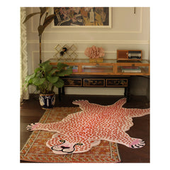 Doing Goods - Rosa Wolle Leopard Teppich | Rosa