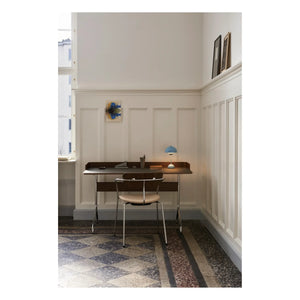 & Tradition - Pavilion AV17 Tisch, Chromgestell | Nussbaum