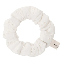 Apaches - Chouchou Manjuk | Cream