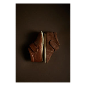 Petit Nord - Velcro Booties | Cognac