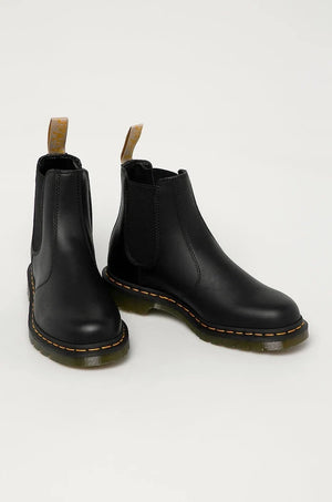 Dr. Martens - Vegan 2976 Chelsea Botlar