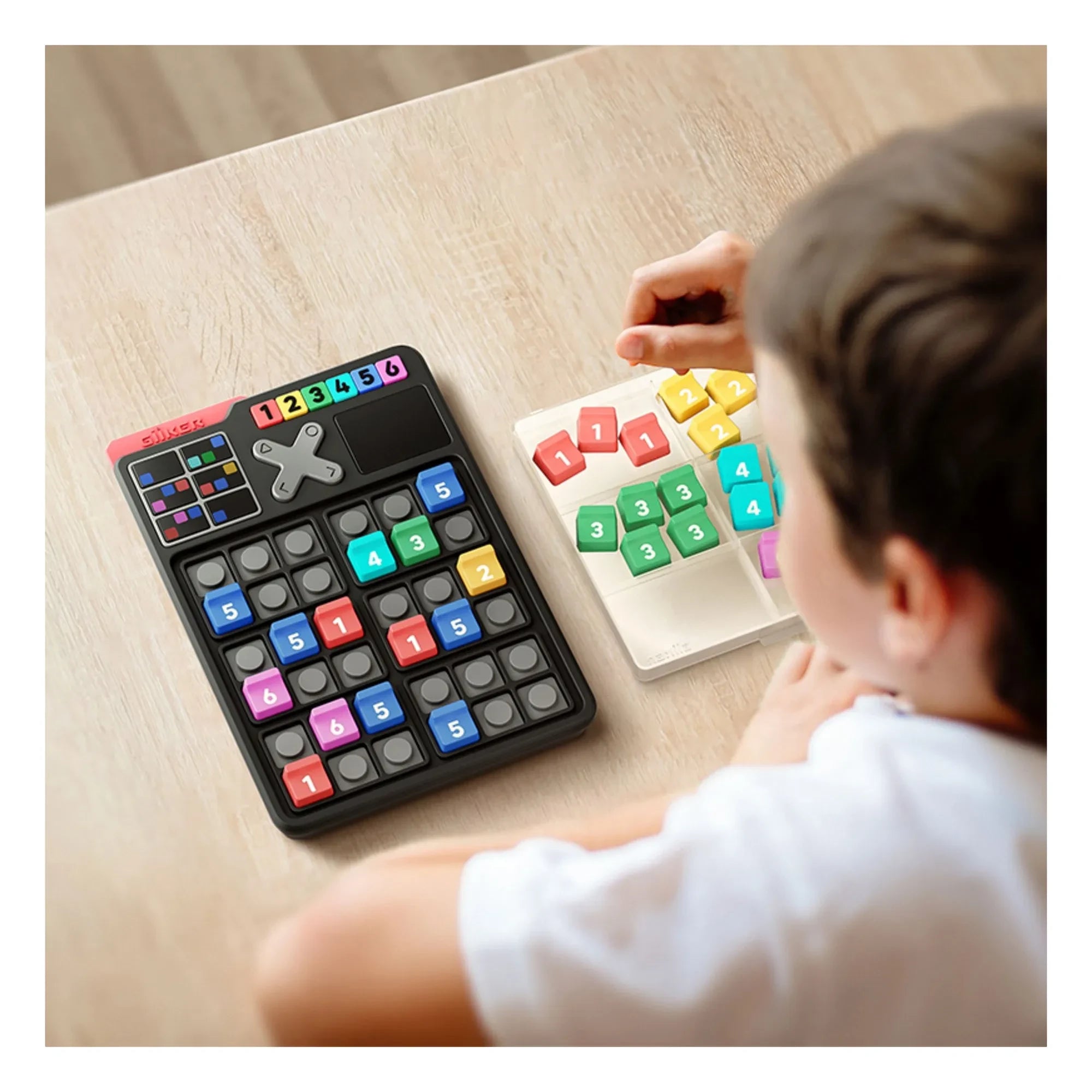 GiiKER - Smart Sudoku
