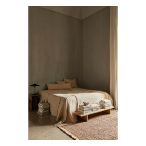 Ferm Living - Off-White Offset Yatak Örtüsü