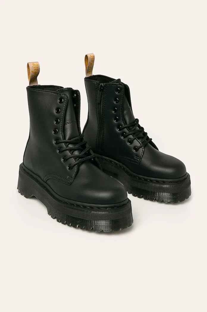 Dr. Martens Botlar