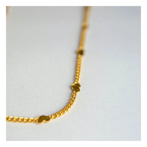 Adorabili – Halskette mit Herzchen | Gold