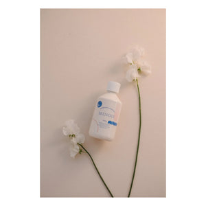 Minois - Nemlendirici Şampuan - 300 ml