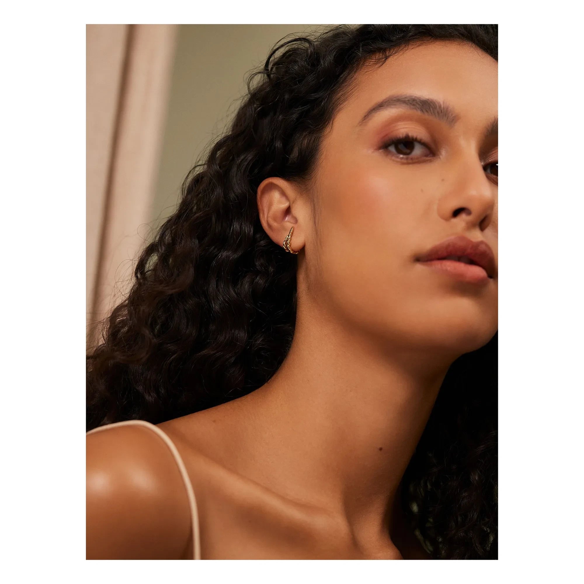 Louise Damas - Mini Halka Küpeler Iris | Gold