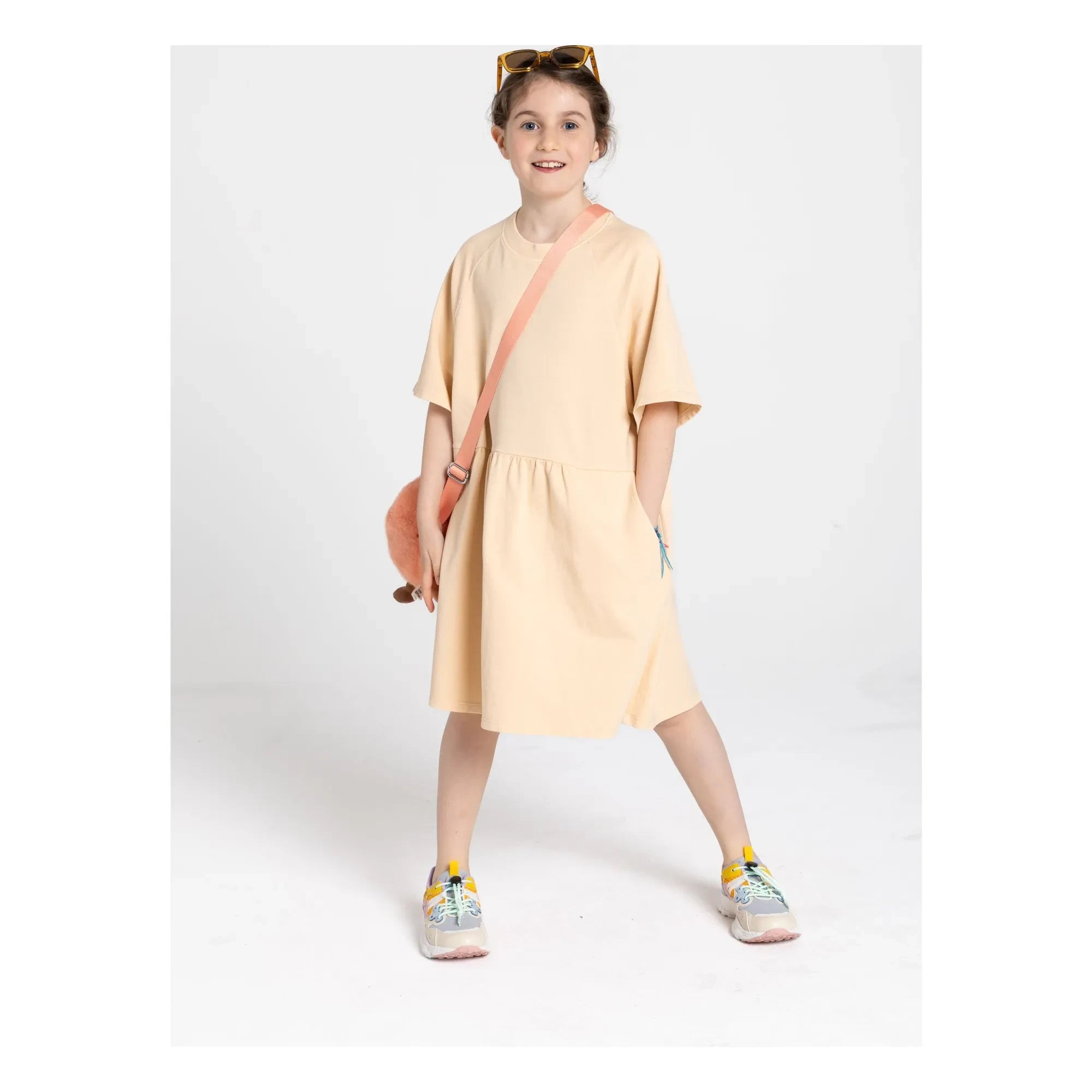 Smallable Kid - Sweatkleid Mina aus Bio-Baumwolle | Blassgelb