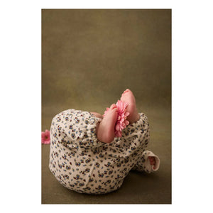 Louise Misha - Ysalia Babyhose aus Bio-Baumwolle mit Blumenmuster | Creme