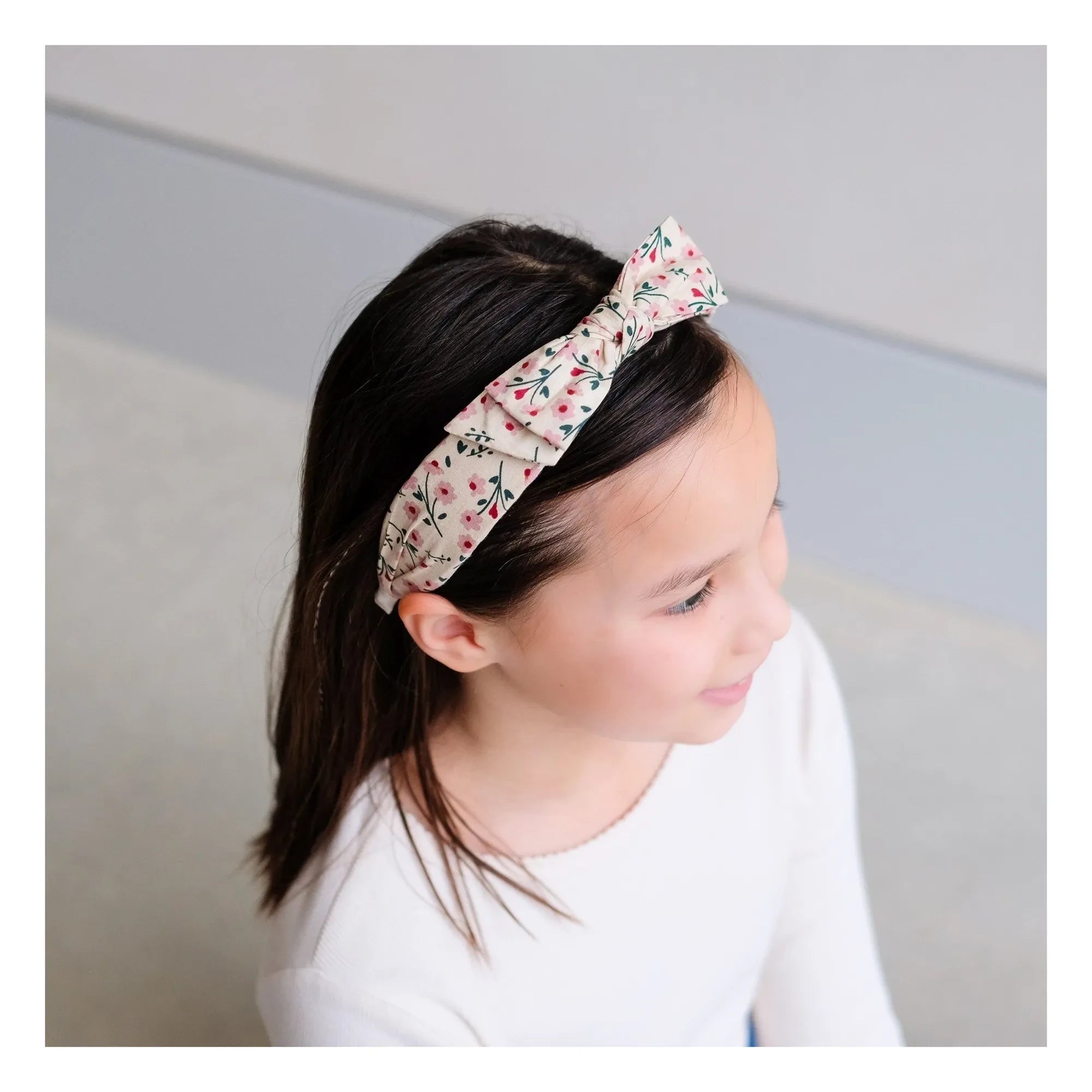 Mimi & Lula - Alice Stirnband mit Blumenmuster und Knoten | Creme