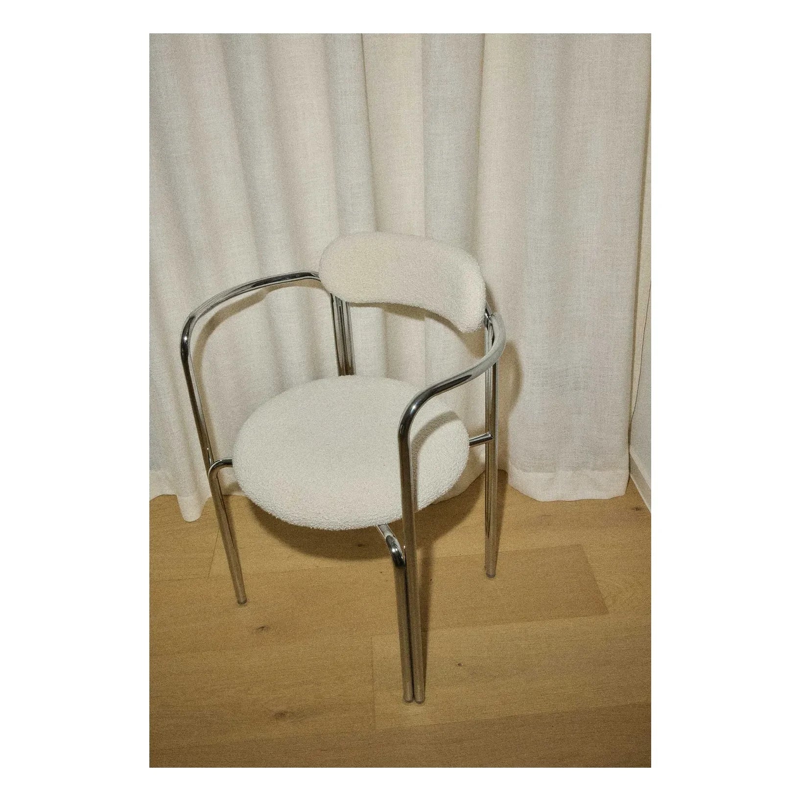 Gabrielle Paris - Hortense Stuhl aus Bouclé und verchromtem Stahl | Creme