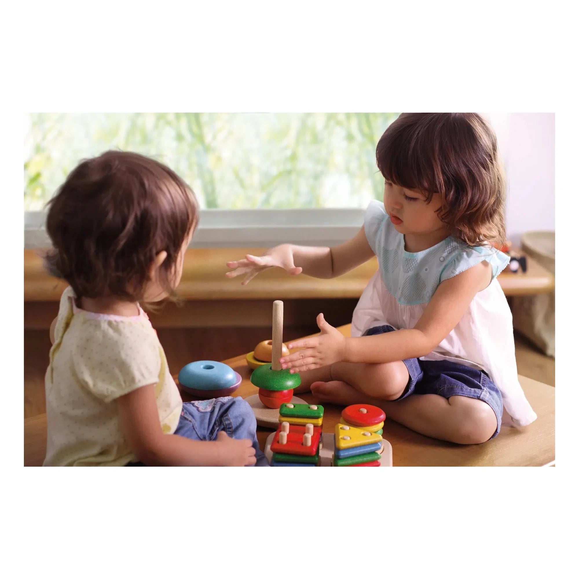 Plan Toys - Geometrik istifleme oyunu