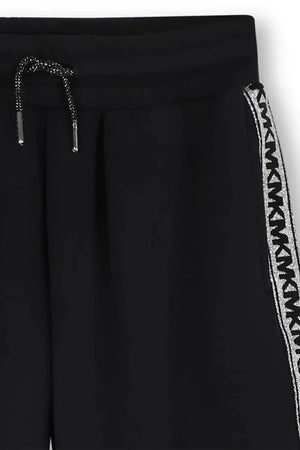 Çocuklar için spor pantolon