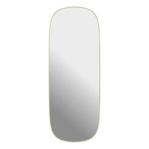 Muuto - Çerçeveli ayna 118x44.5 cm | Soluk sarı