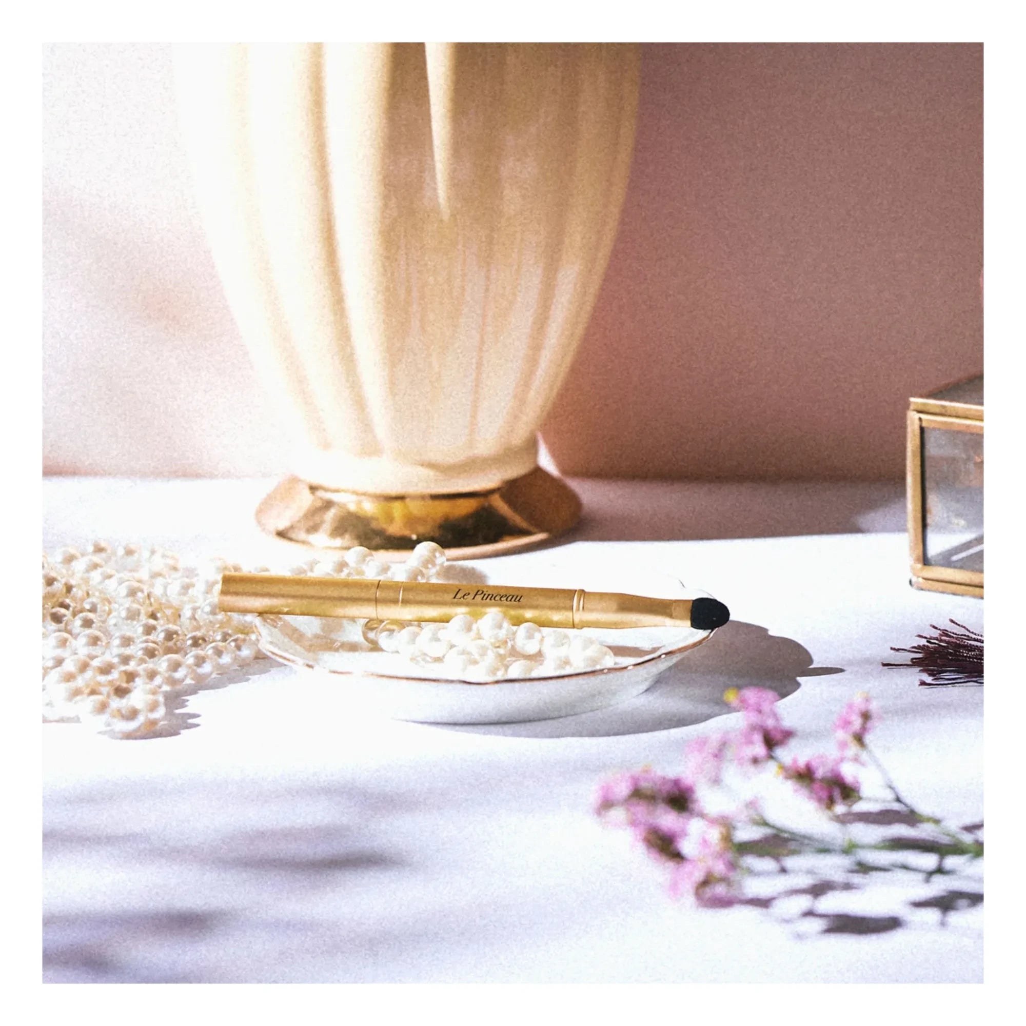 YOLAINE - The Lip Brush | Gold