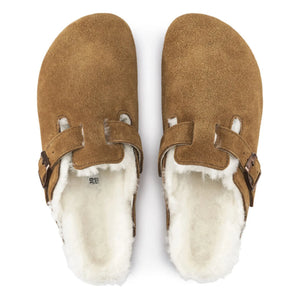 BIRKENSTOCK - Boston Shearling Slides - Adult Collection | Caramel
