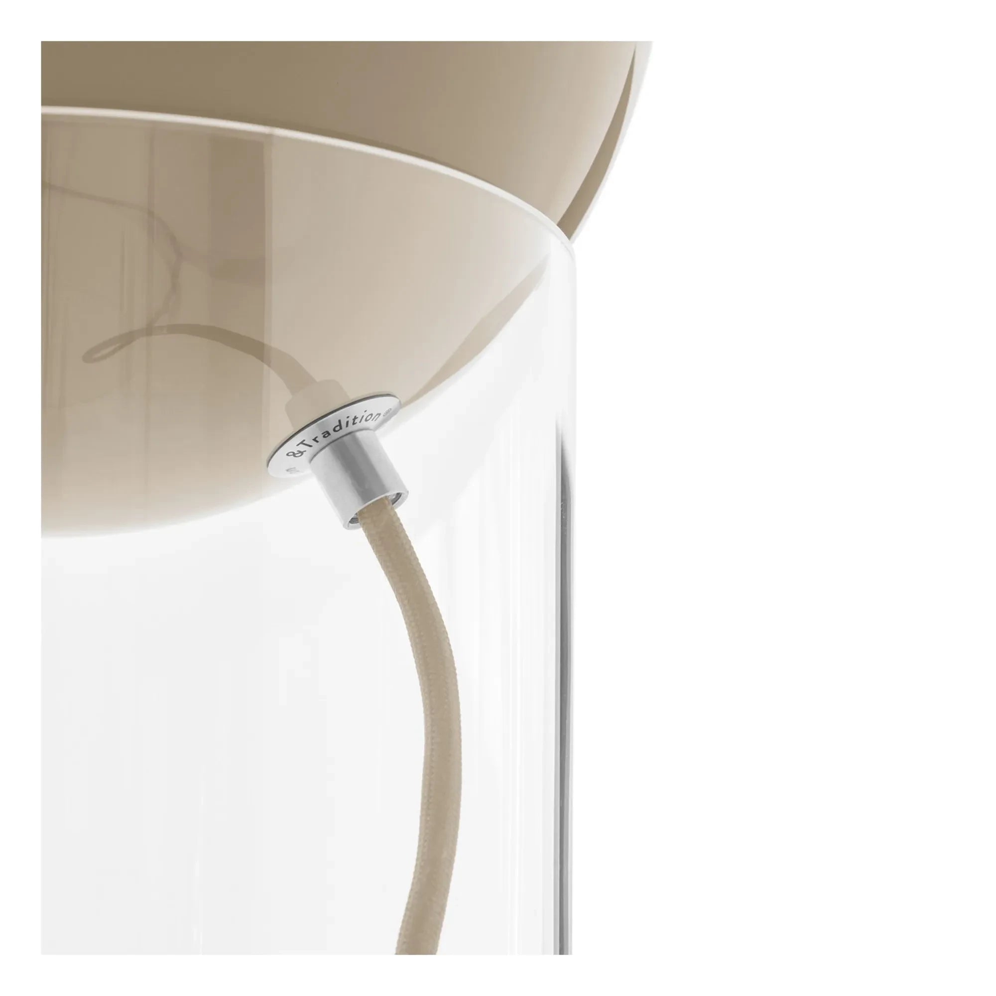 & Tradition - Topan VP13 Tischlampe | Beige