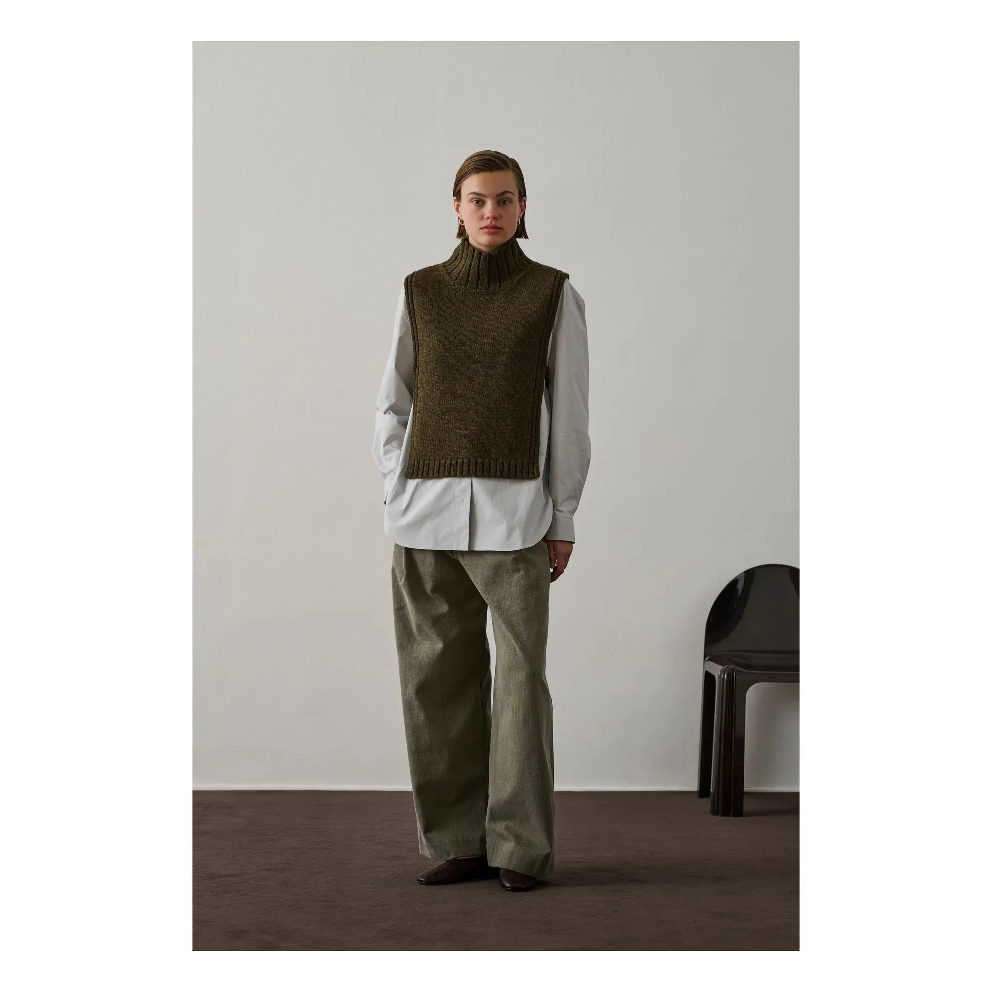 Soeur - Ärmelloser Pullover aus Schurwolle in Gold | Melierte Khaki