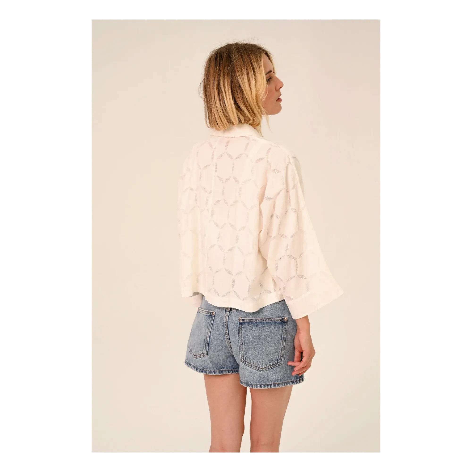 Sacrécoeur - Laelia Circle Shirt | Dirty White