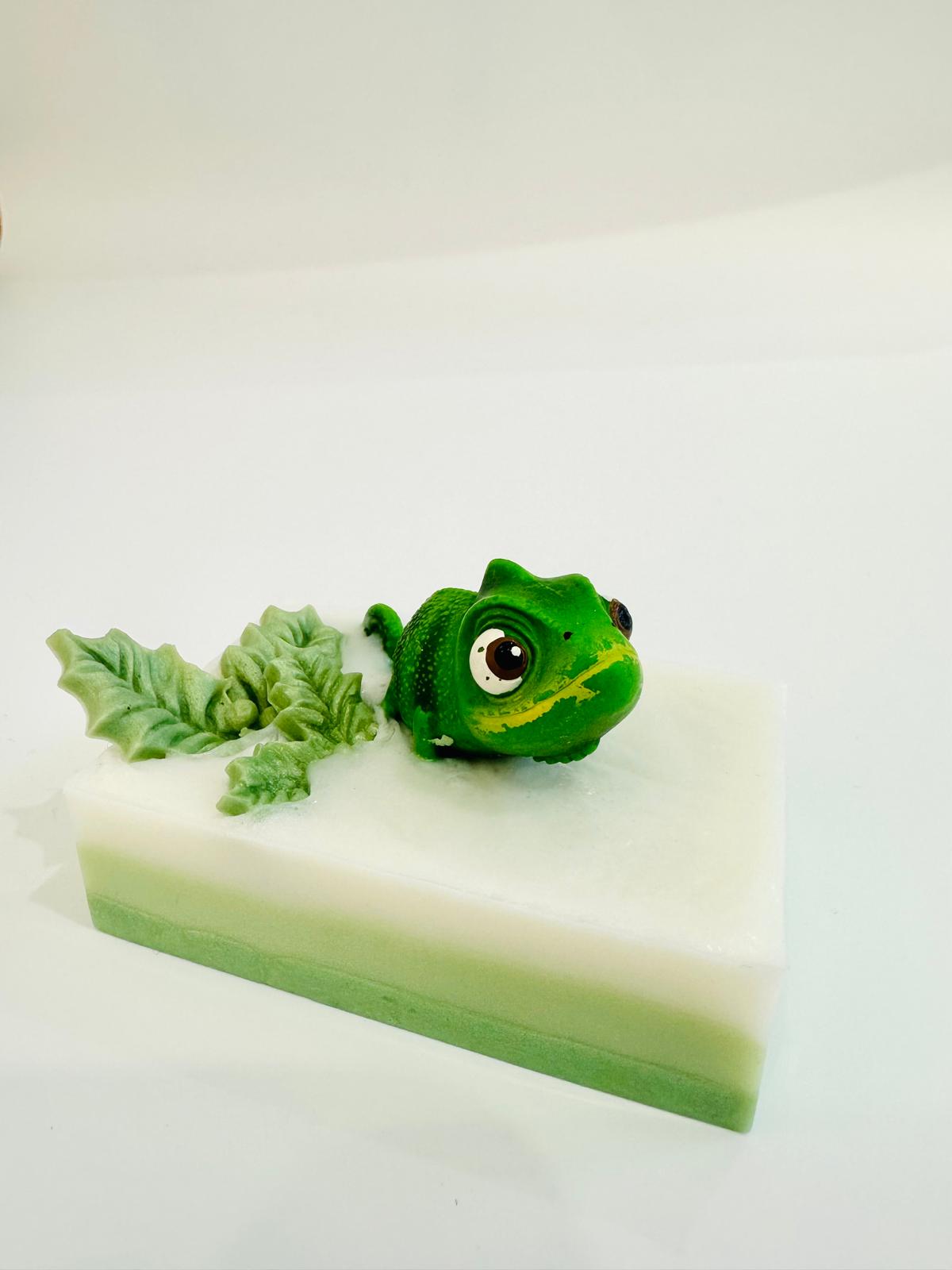 Baveal – Kids Chamäleon Feuchtigkeitsspendende Hand- und Körperseife