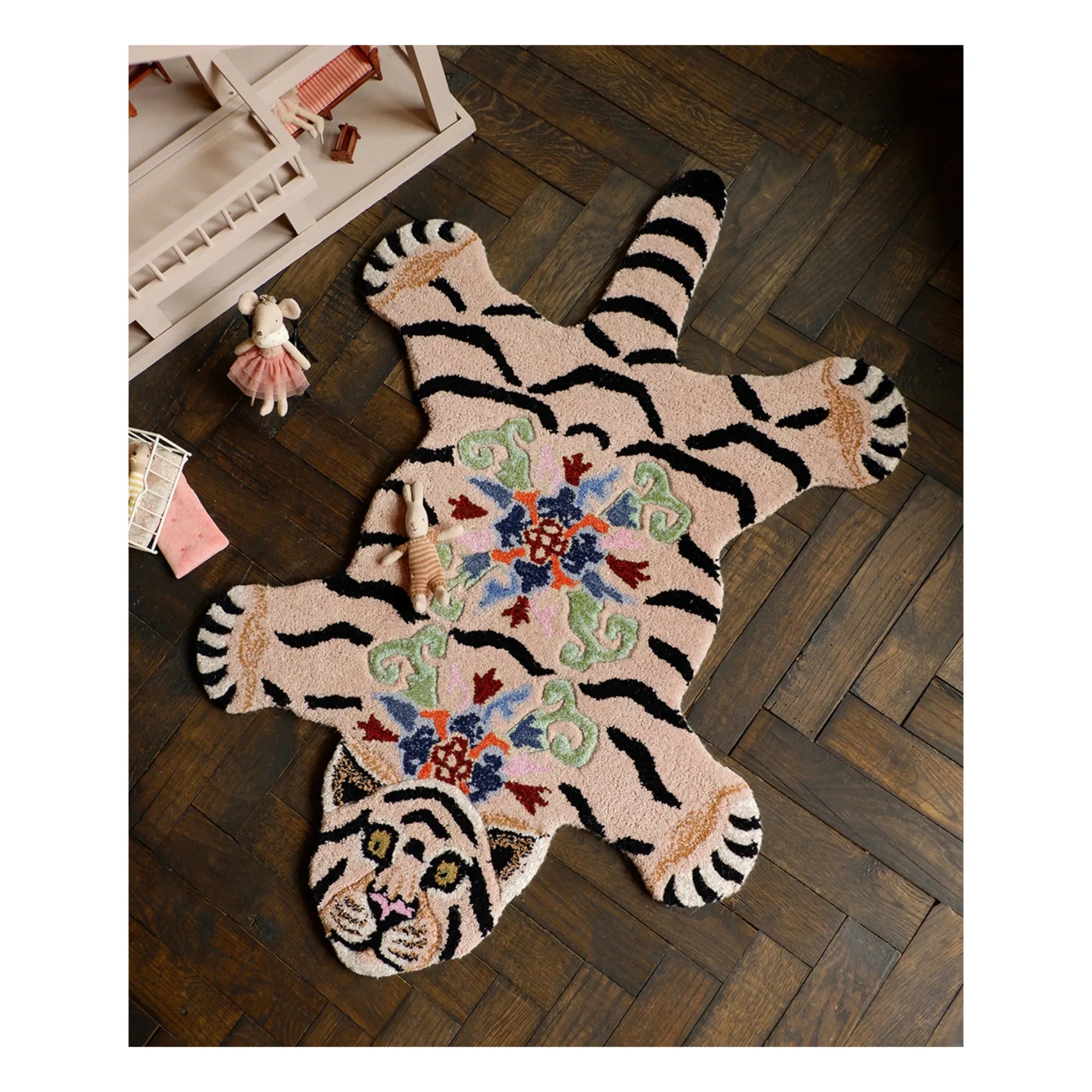 Doing Goods - Mahee Majestic Wool Tiger Rug | Peach