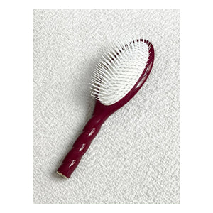 La Bonne Brosse - L'intense Hair Brush No.07 - Circulation Stimulating and Energizing | Cherry Red