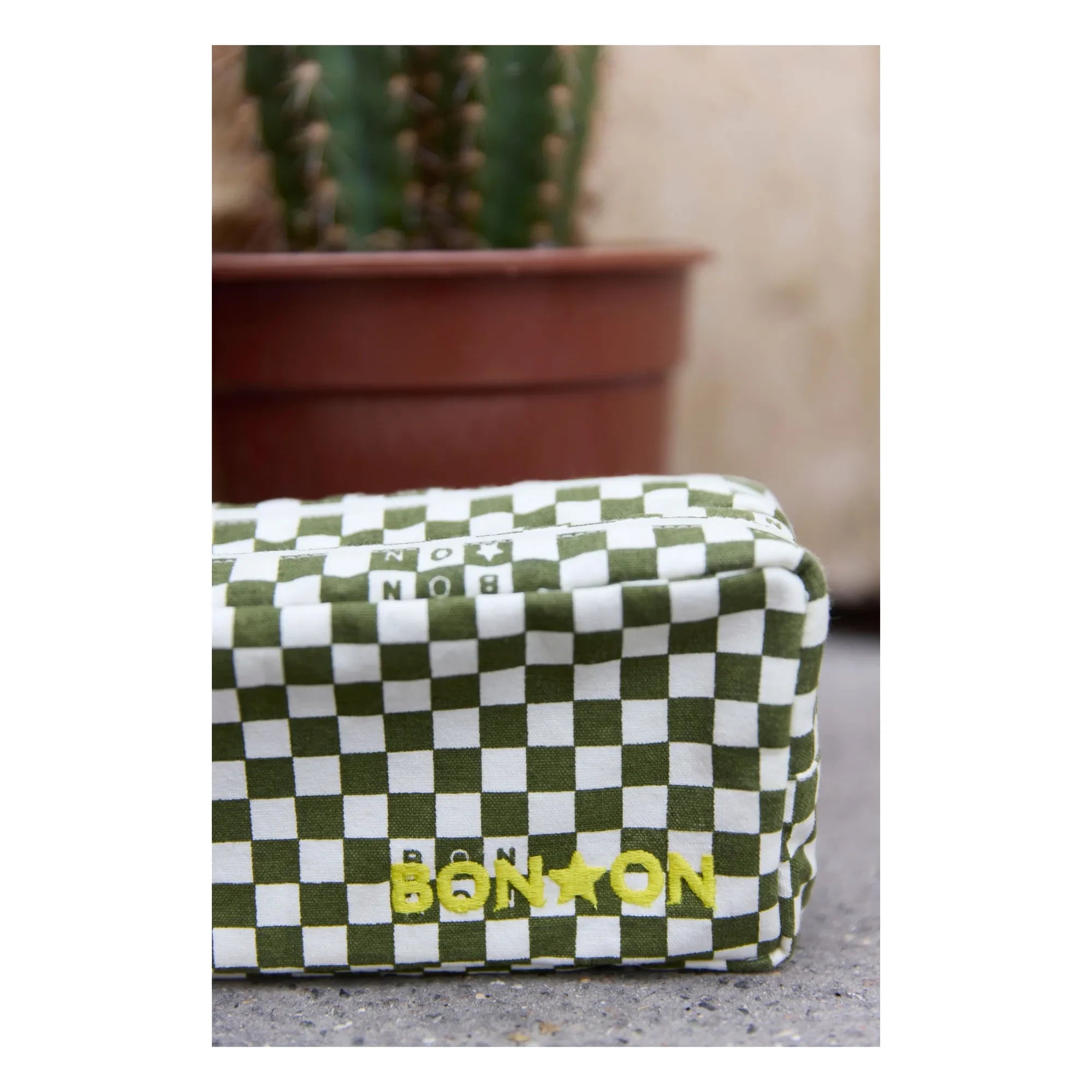 Bonton - Carreaux School Kit | Haki