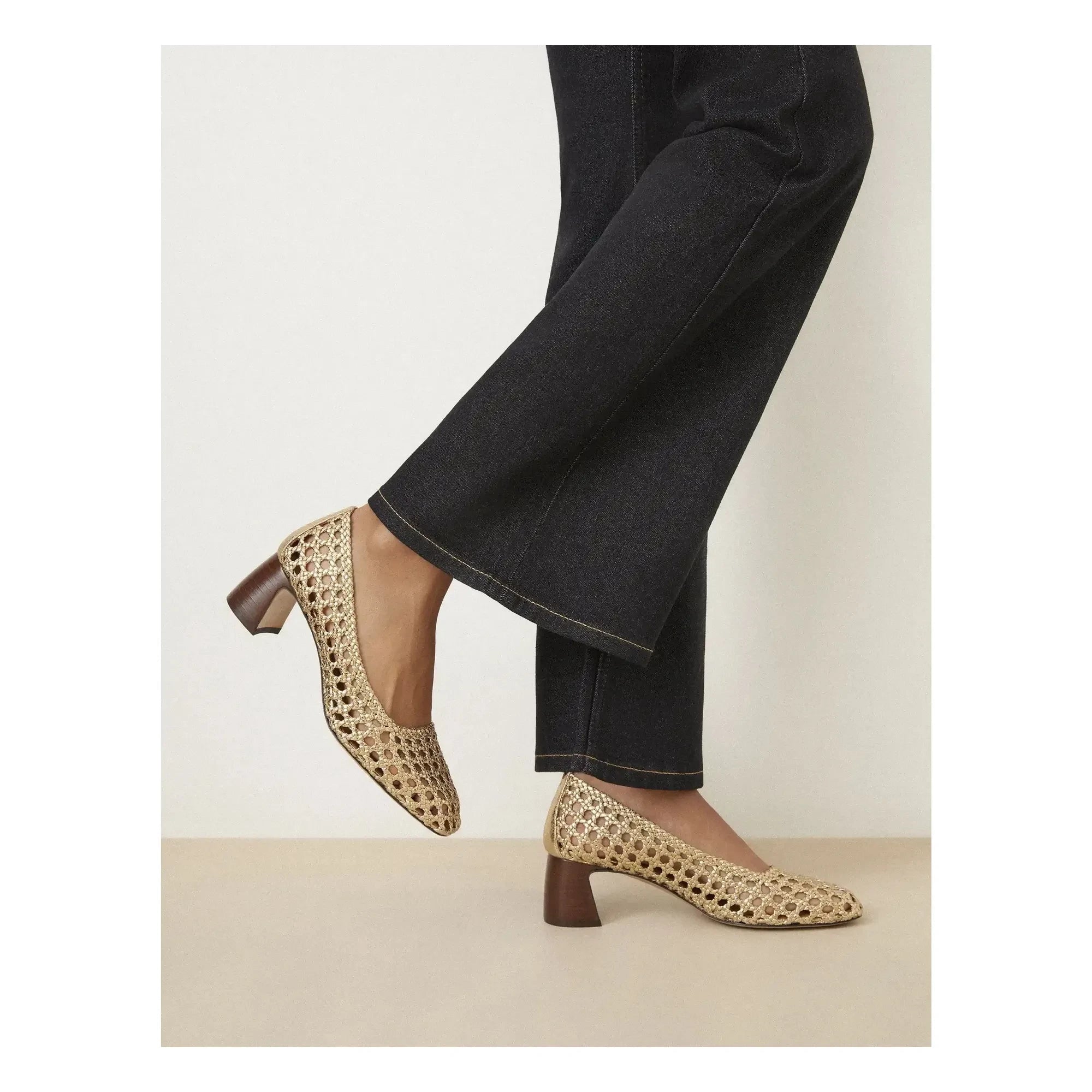 Rivecour - Pumps Nr. 528 Cracked Leather | Gold