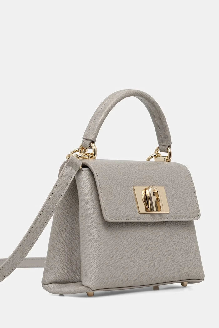 Furla yapılı kadın deri çanta