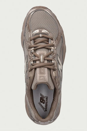 New Balance 740 kadın spor ayakkabı