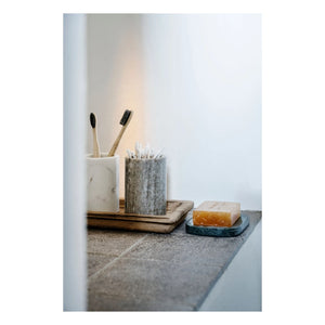 Madame Stoltz - Marble flower pot | White