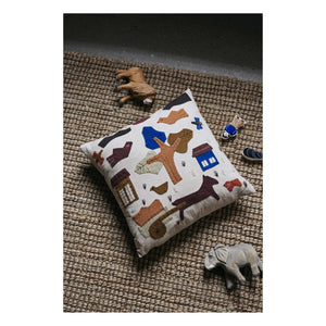 Ferm Living Kids - Village yastık | Kirli beyaz