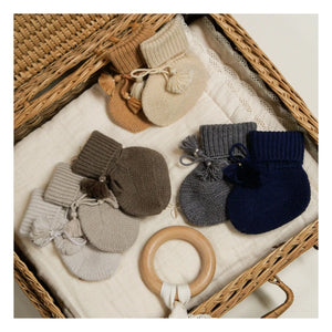 Gentil Coquelicot - Knitted Slippers and Embroidered Pouch | Navy Blue