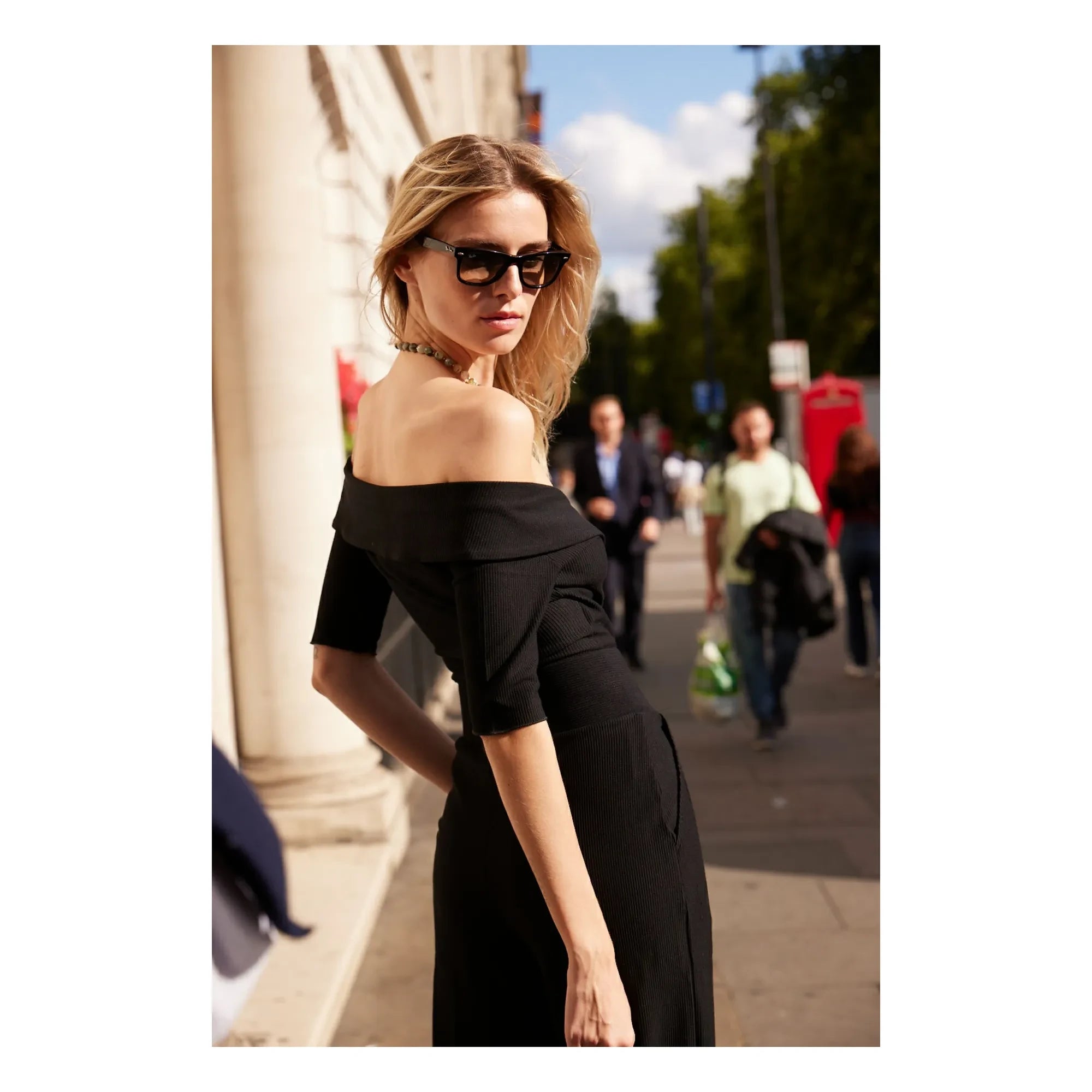 Flair - Gabrielle Velvet Bodysuit | Black