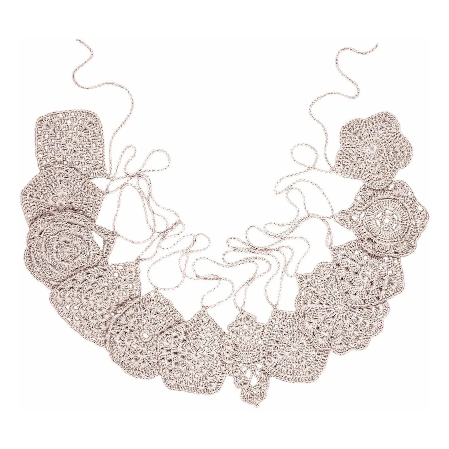 Numero 74 - Hand Knitted Wreath | Powder S018