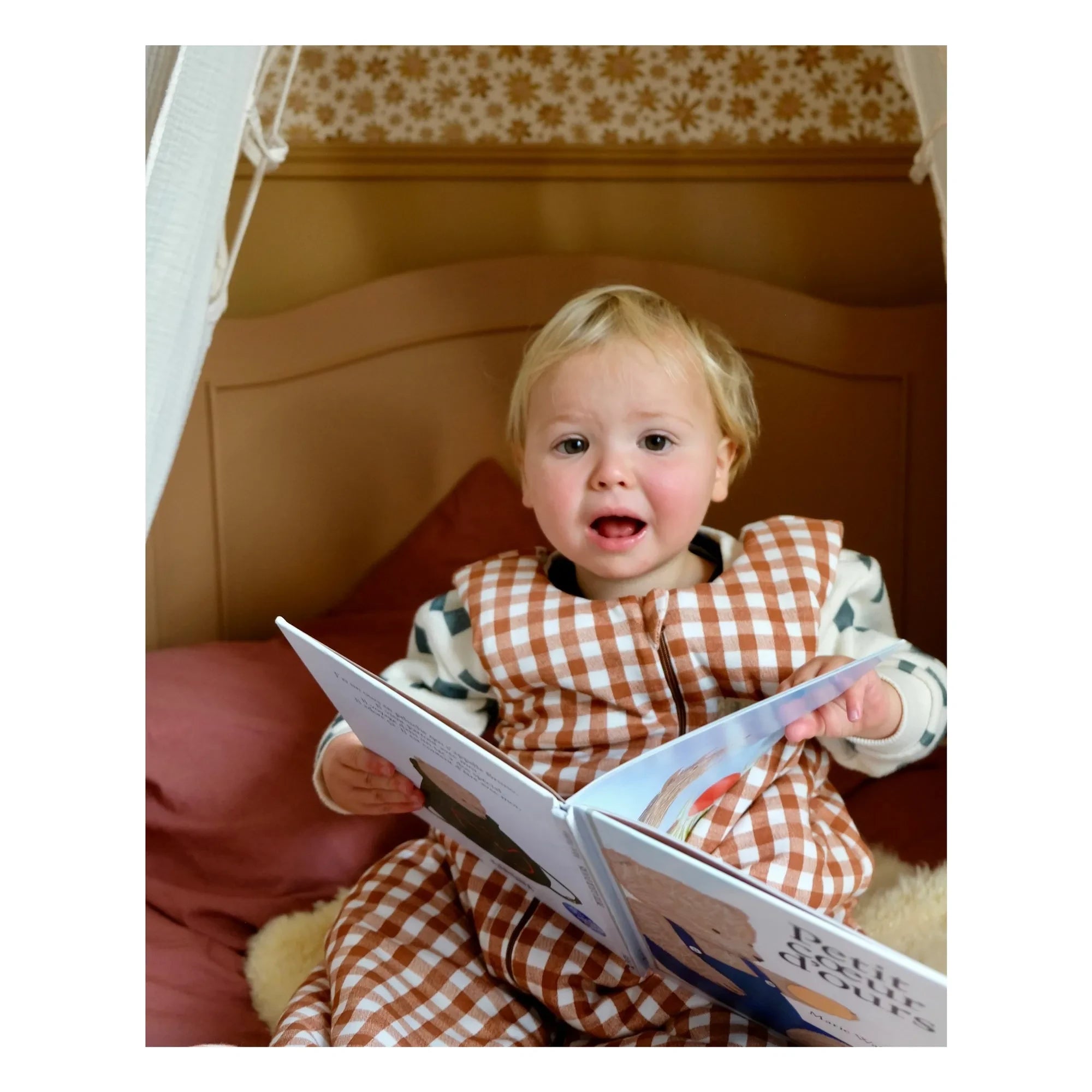 Tante Reine - Vichy organic cotton footed sleeping bag | Caramel