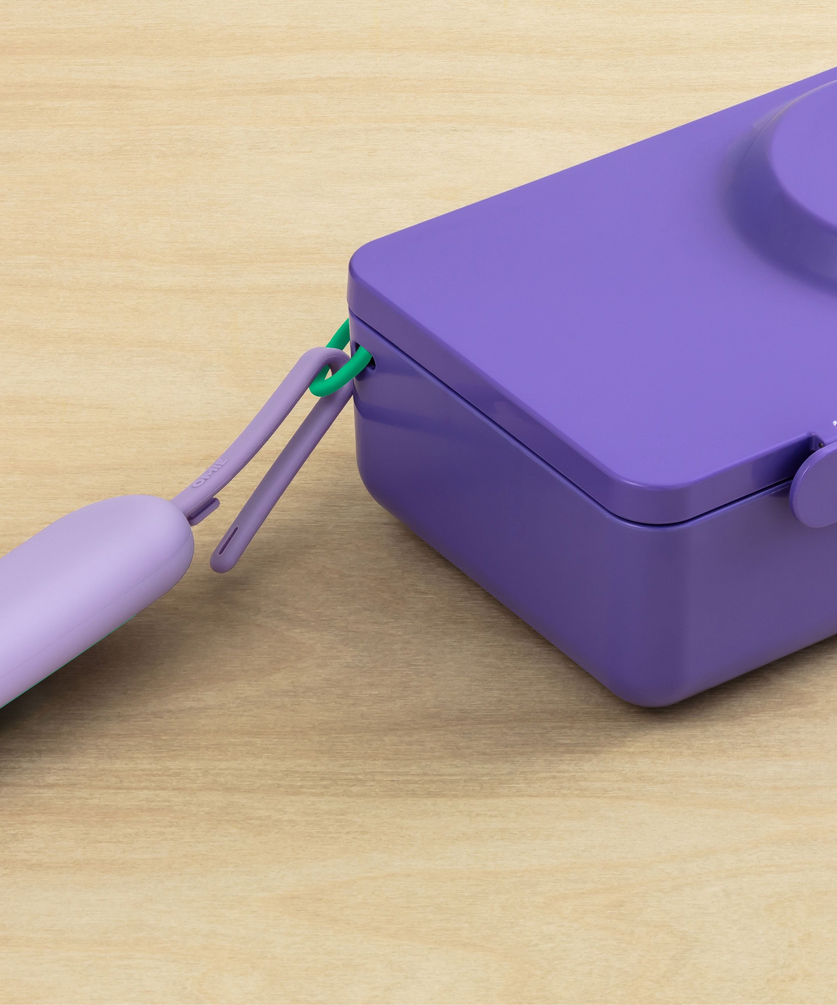 Omiebox - OmiePod UP Menekşe Silikon Çatal ve Kaşık Seti