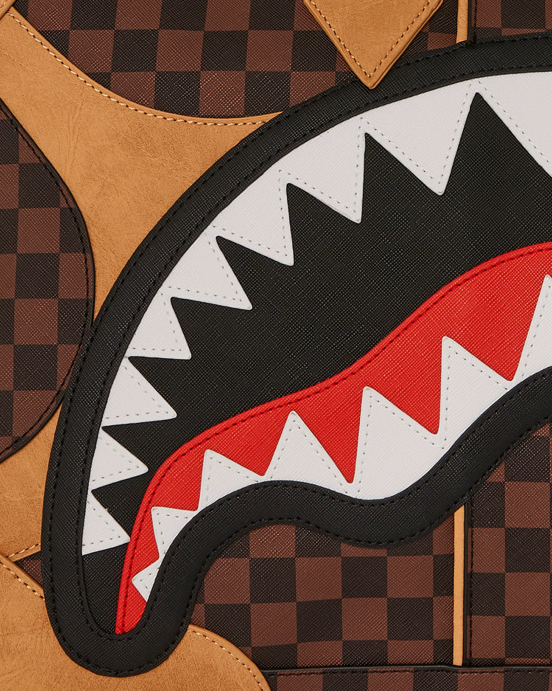 Sprayground - Hennyville Piramit Duffle Çanta