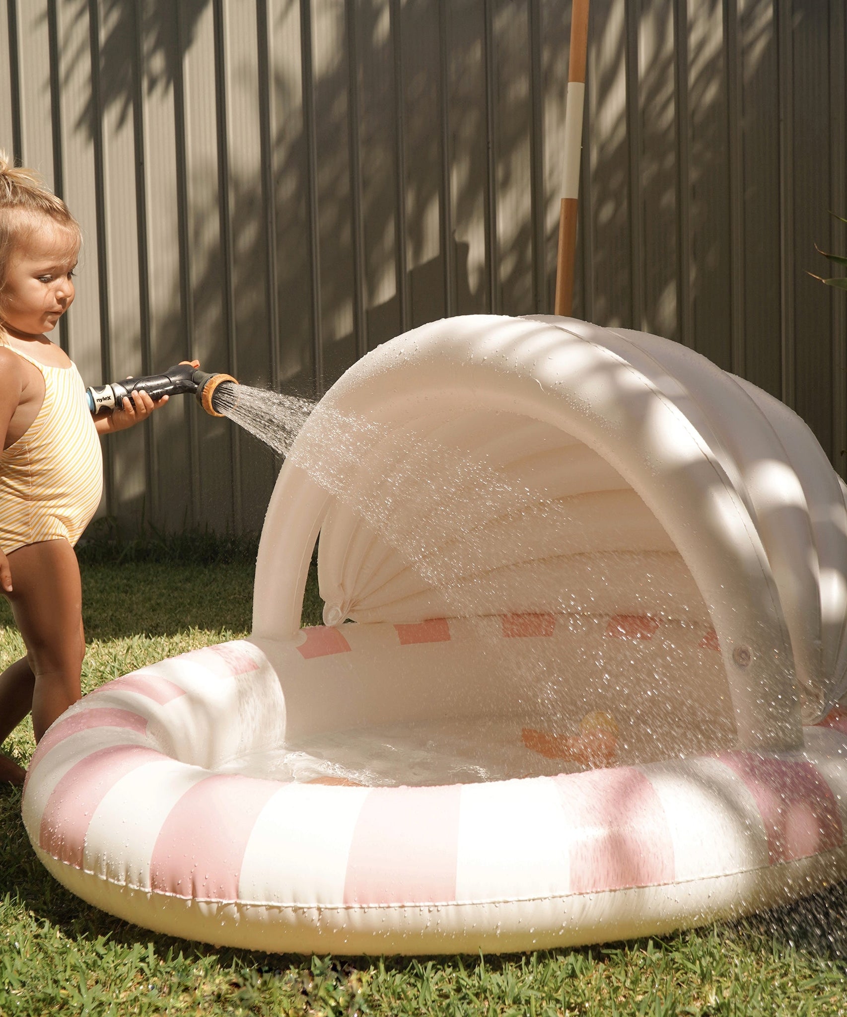 Sunnylife - Cotton Candy Güneşlikli Çocuk Havuzu